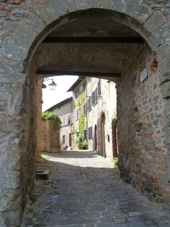 Antica Casa "Le Rondini" Bed and Breakfast Borgo a Buggiano Εξωτερικό φωτογραφία