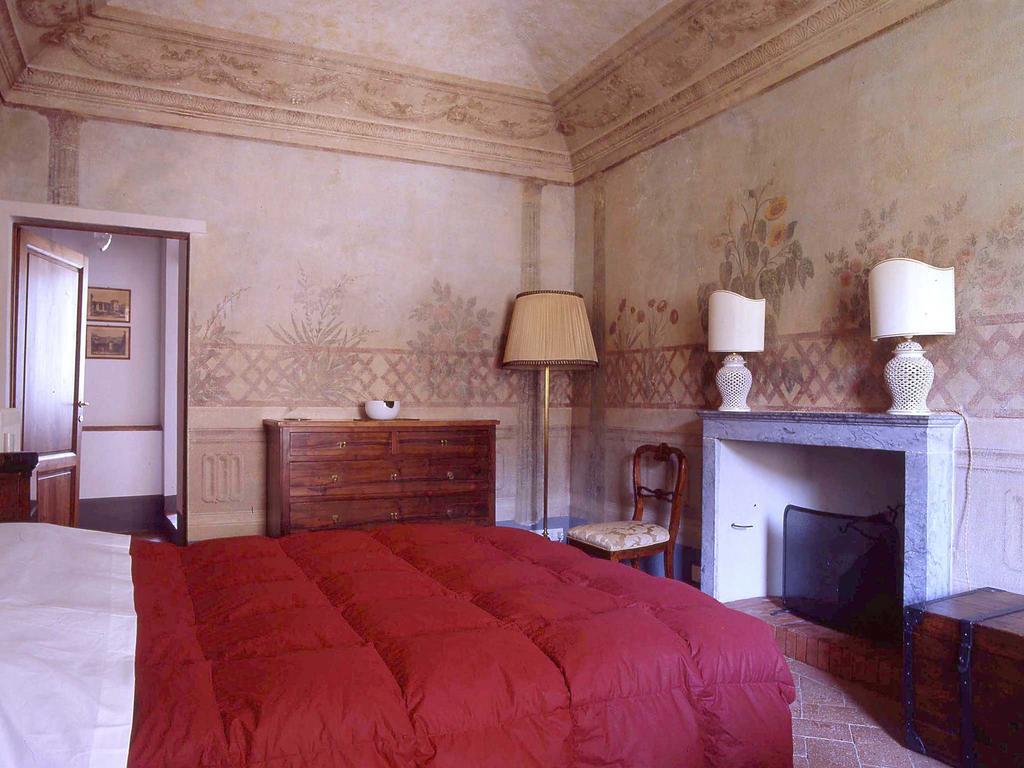Antica Casa "Le Rondini" Bed and Breakfast Borgo a Buggiano Εξωτερικό φωτογραφία
