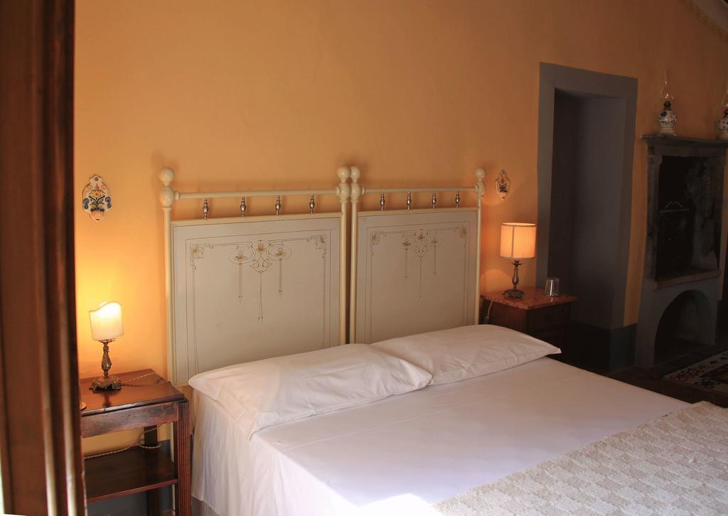 Antica Casa "Le Rondini" Bed and Breakfast Borgo a Buggiano Εξωτερικό φωτογραφία