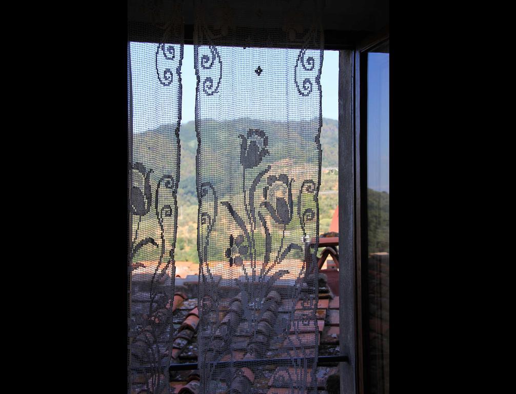 Antica Casa "Le Rondini" Bed and Breakfast Borgo a Buggiano Εξωτερικό φωτογραφία