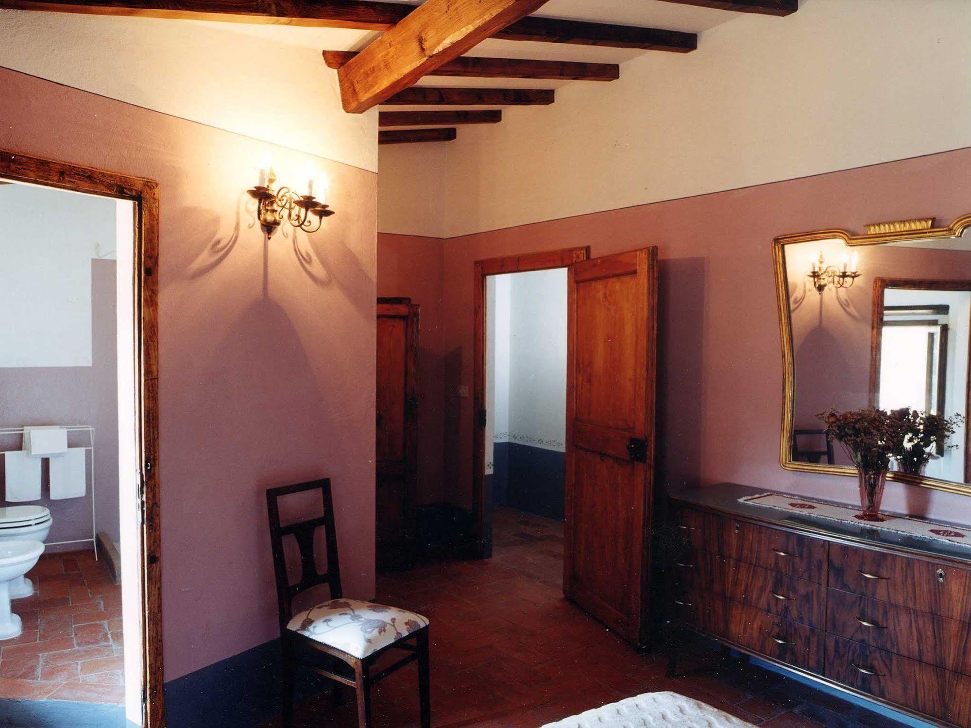 Antica Casa "Le Rondini" Bed and Breakfast Borgo a Buggiano Εξωτερικό φωτογραφία